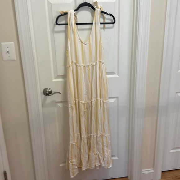 Yellow and White Striped Summer Dress with V neck - Picture 5 of 5